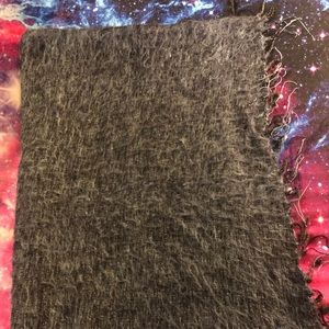 Naturally spun cotton wool blend throw blanket